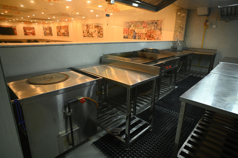 Restaurant 4, Quality Inn Rama Ayodhya, Faizabad