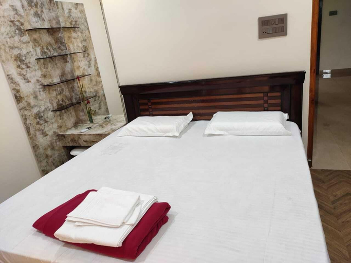 Room 3, Sky Mountains Guest House, Visakhapatnam