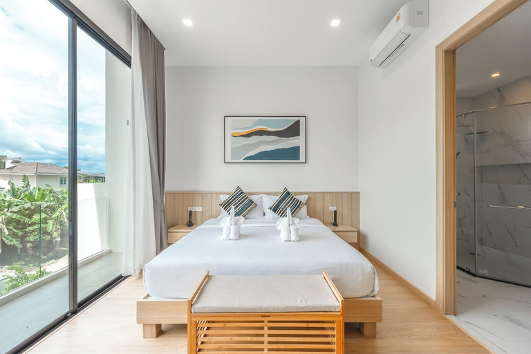 Room 2, New 3BR with Pool Near Beach V190, Phuket Island