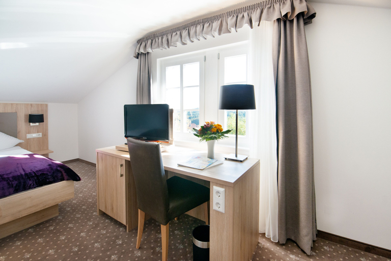 Bedroom 2, Birkenfelder Hof, Enzkreis