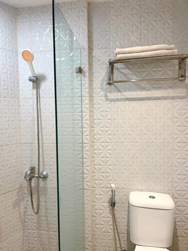 Bathroom 4, Hotel Anders Arjuna Selatan, West Jakarta