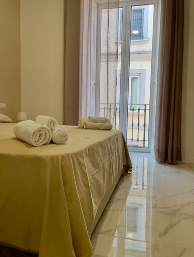 Bedroom 4, Nerisa home, Napoli