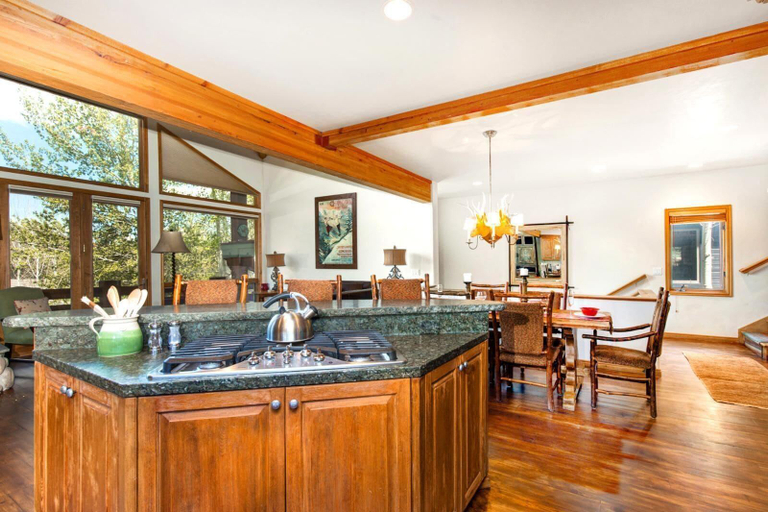 Food & Drinks, K B M Resorts Pac 2410 Palatial 5bdrm Luxury Retr, Summit
