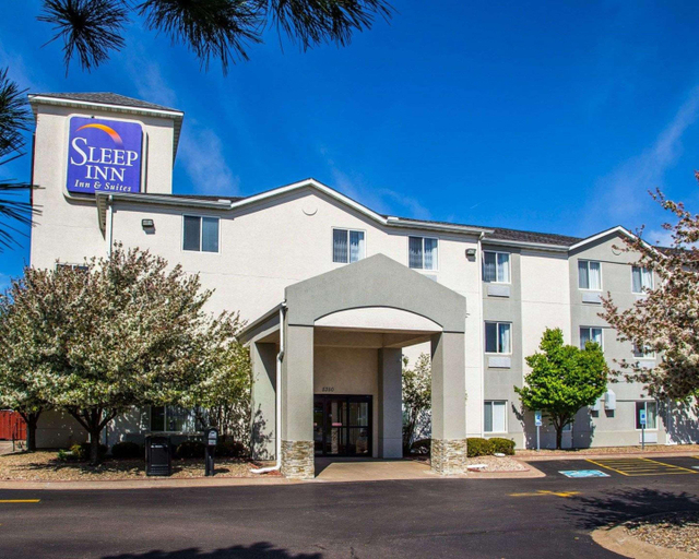 Exterior & Views 2, Sleep Inn & Suites Davenport Area, Scott