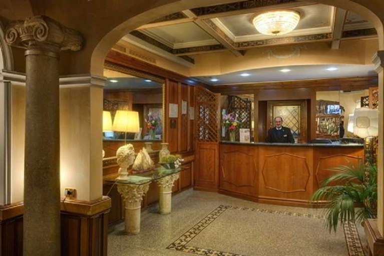 Public Area 3, Comfort Hotel Bolivar, Rome