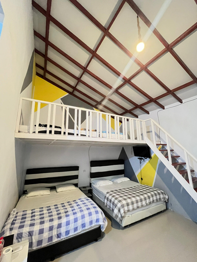 Bedroom 3, D'Flo Homestay, Samosir