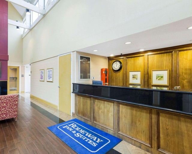 Public Area 2, Rodeway Inn & Suites Fiesta Park, Bexar