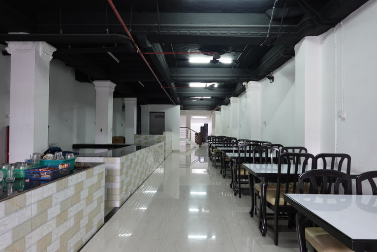 Food & Drinks, Hotel Cirasa Baru, Medan