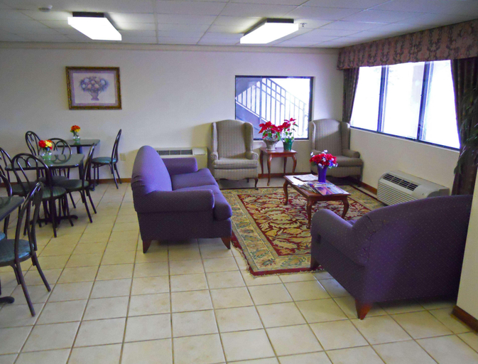 Public Area, Americas Best Inn Decatur, DeKalb