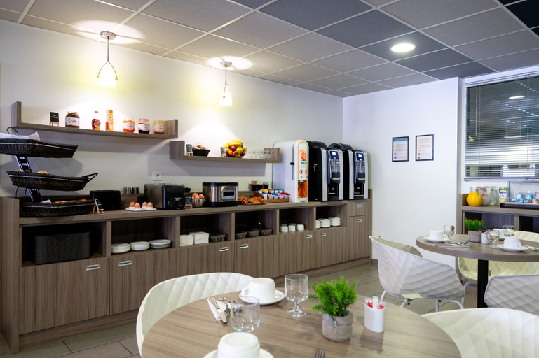 Food & Drinks 5, Nemea Appart Hotel Quai Victor Tours Centre, Indre-et-Loire