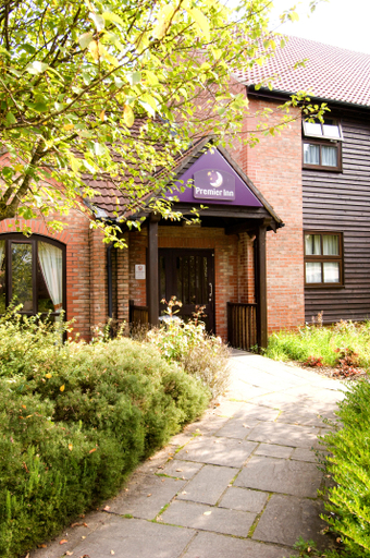 Exterior & Views 3, Premier Inn Bridgend - M4 J35, Vale of Glamorgan