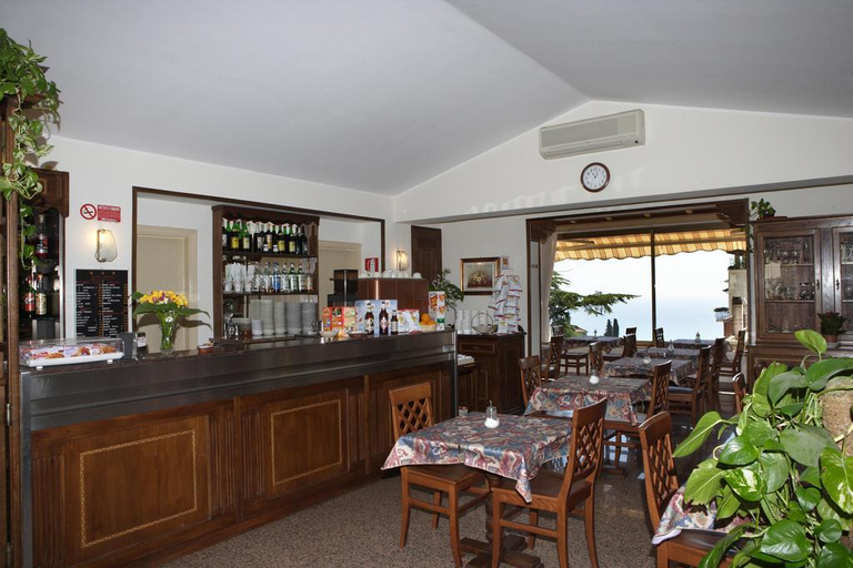 Food & Drinks 5, Soleado (Sicily - CTA), Messina