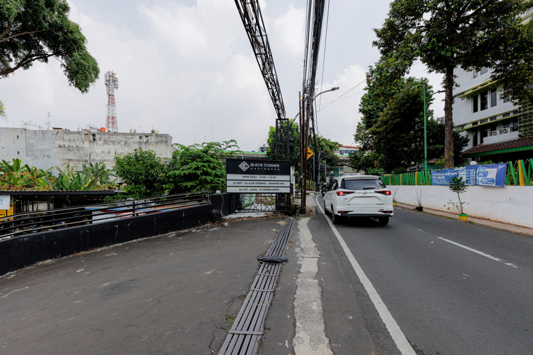 Others 5, RedDoorz Plus near Kebayoran Baru Blok S, Jakarta Selatan