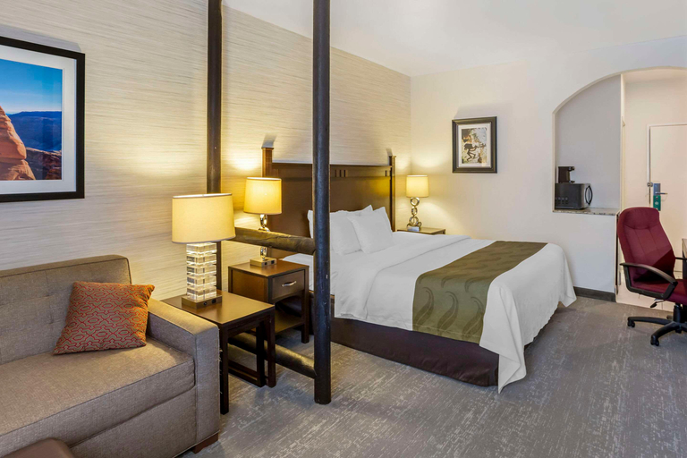 Bedroom 3, Quality Suites Moab Near Arches National Park, Grand