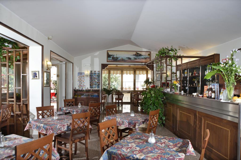 Food & Drinks 5, Soleado (Sicily - CTA), Messina