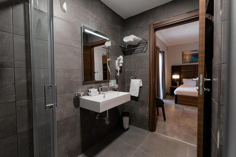 Bathroom 3, Bora Bora Ibiza Malta - Adults Only, Saint Paul's Bay