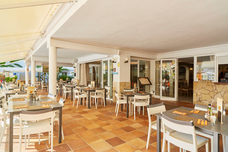 Others 4, APARTAMENTOS CASA LUIS by INVISA, Baleares