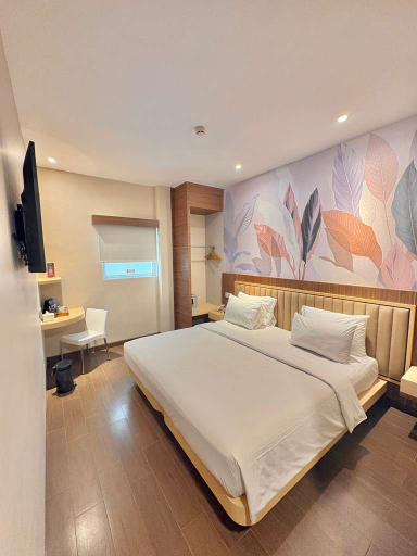 Bedroom 4, Alltrue Lite Hotel Nagoya Hill - Batam, Batam
