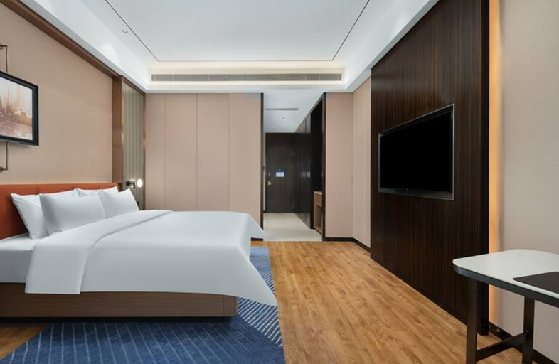 Bedroom 2, Hampton by Hilton Chongqing Jiangbeizui, Chongqing