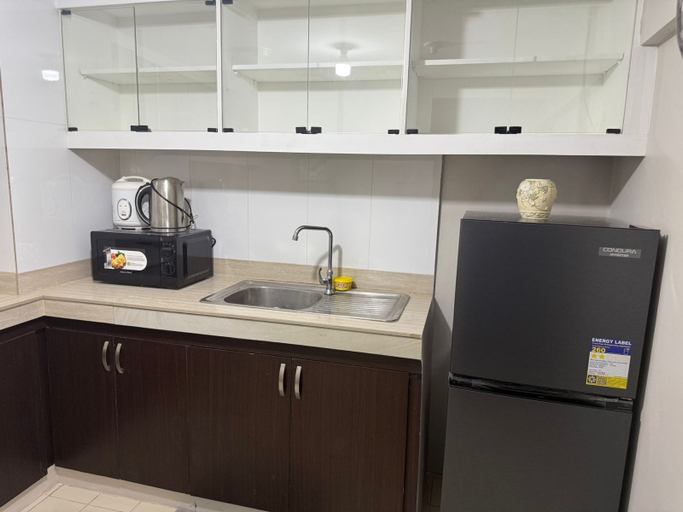 Private kitchen 2, Califnia Gardens Square, Mandaluyong