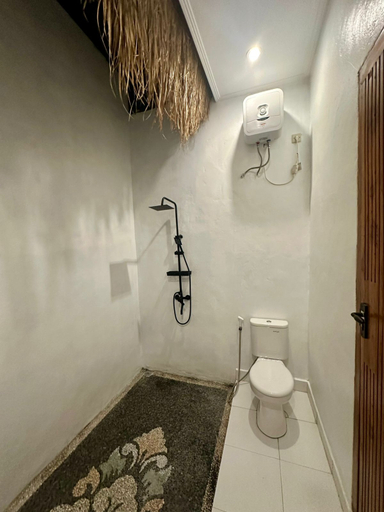 Bathroom 5, Casa Feliz, Bangli