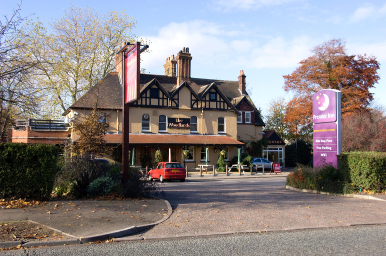 Exterior & Views 2, Premier Inn Gravesend Central, Kent
