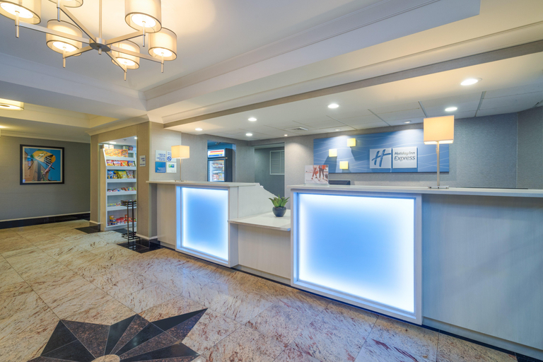 Public Area 3, Holiday Inn Express & Suites EASTON by IHG, Northampton