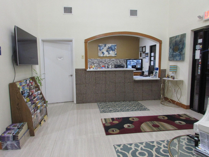Public Area 2, Rodeway Inn & Suites Humble IAH, Houston