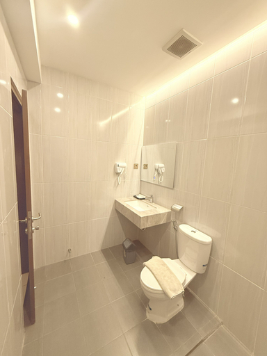 Bathroom 5, Ndalem Darmo Villa, Gunung Kidul