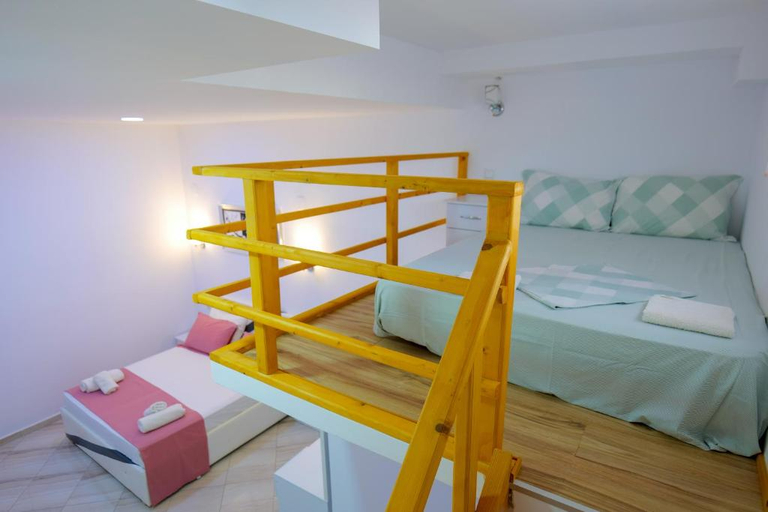 Bedroom 3, Hotel Chris, Sarandës