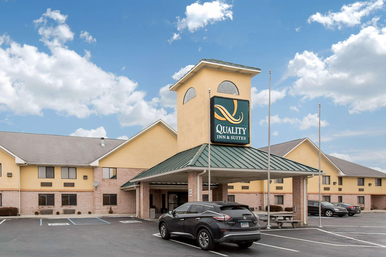 Exterior & Views 2, Quality Inn & Suites Lebanon I-65, Boone