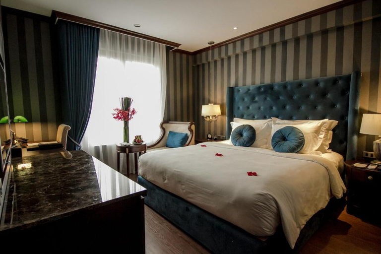 Bedroom 4, The Scarlett Boutique Hotel, Huế