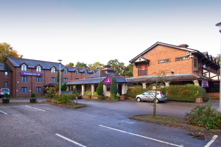 Exterior & Views 2, Premier Inn Manchester - Wilmslow, Cheshire East