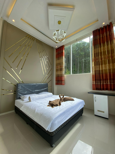 Others 2, Villa Belleza Green 8 Bedroom, Malang