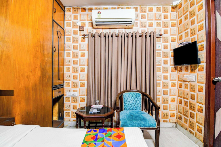 Room 5, Fabhotel Gulshan Palace, Kolkata