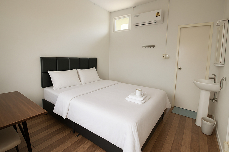 Bedroom 4, The Voyager Guesthouse, Muang Chiang Mai