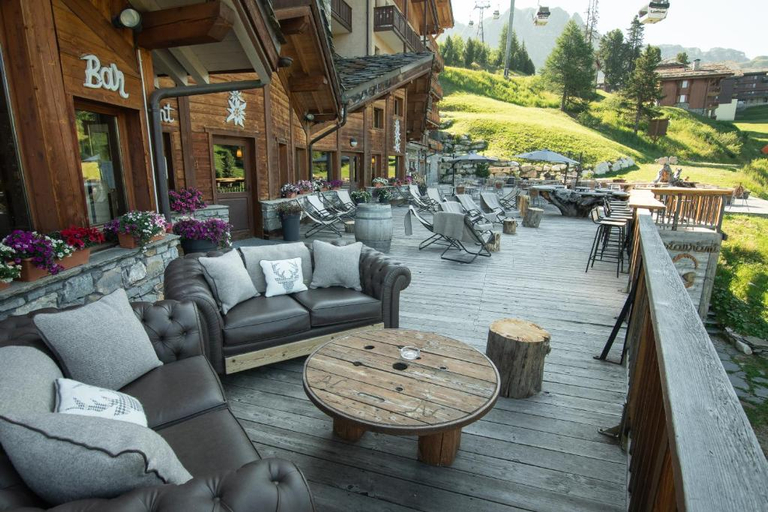 Public Area, Carlina Belle Plagne, Savoie