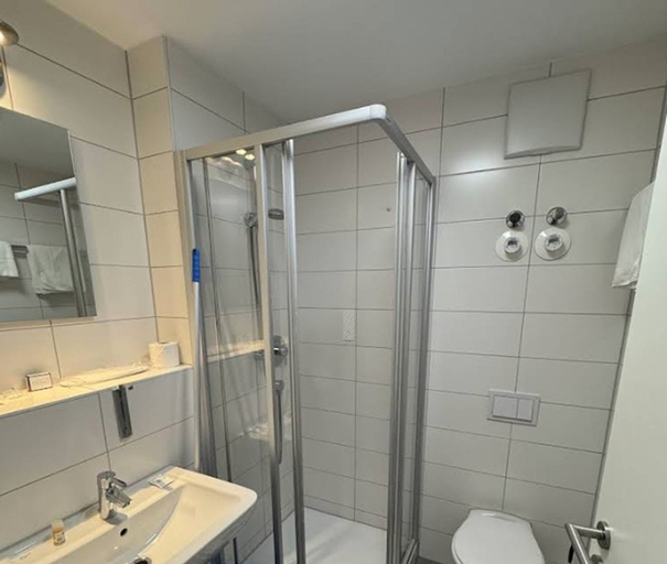 Bathroom, Meri Boarding Group Gmbh, Stuttgart