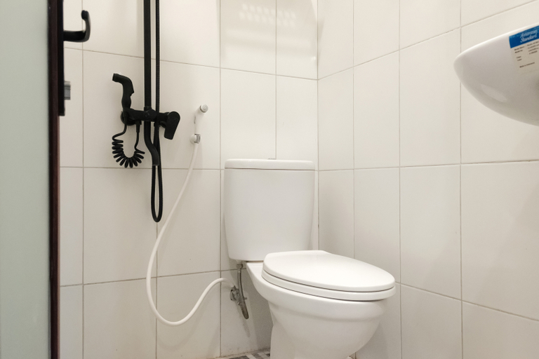 Bathroom 3, TwoSpaces Living at Bunda Nana Residence, Gianyar, Gianyar