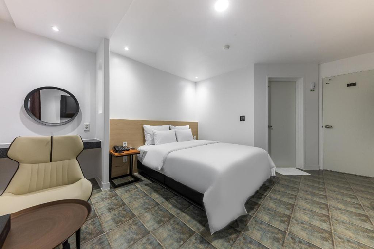 Bedroom 3, Eumseong Hotel Luem, Eumseong