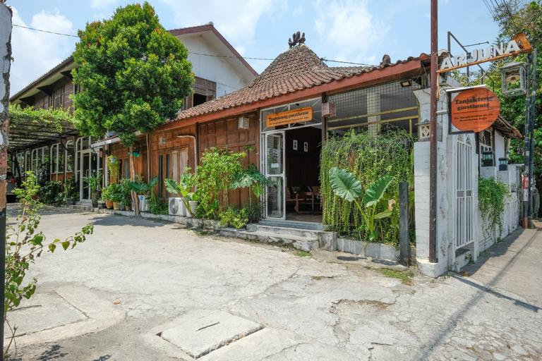 Exterior & Views 3, Urbanview Hotel Tan Jokteng Prawirotaman, Yogyakarta