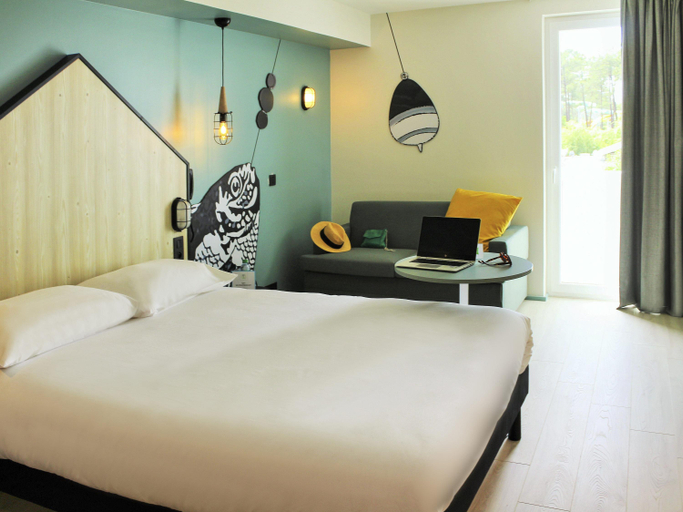 Bedroom 3, Ibis Styles Arcachon Gujan Mestras, Gironde