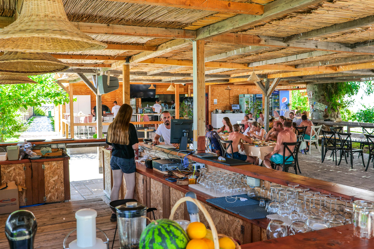Food & Drinks 2, Bunec Beach Resort, Sarandës