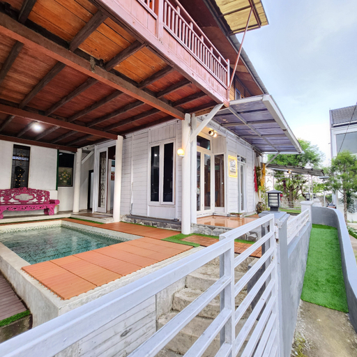 Exterior & Views 5, Villa RasaKayu, Bandung
