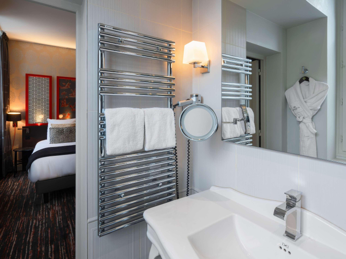 Bathroom 4, Le Stendhal Place Vendome Hotel Paris Mgallery, Paris