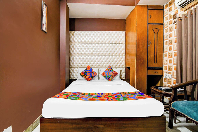 Room 3, Fabhotel Gulshan Palace, Kolkata