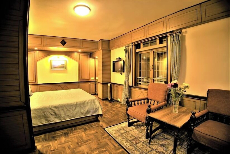 Room 5, Hotel Lunnar, Darjiling