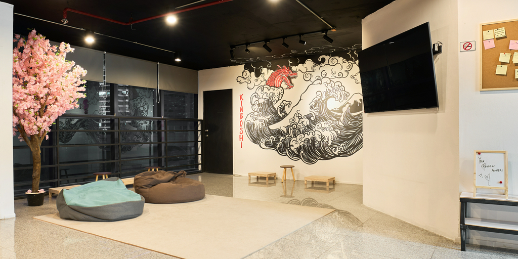 Others 3, Kinboshi Silom, Bang Rak