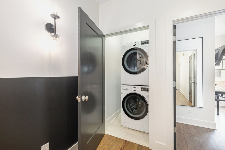 Interior 5, Nashville Comfort-mins to Broadway-12th S District, Davidson
