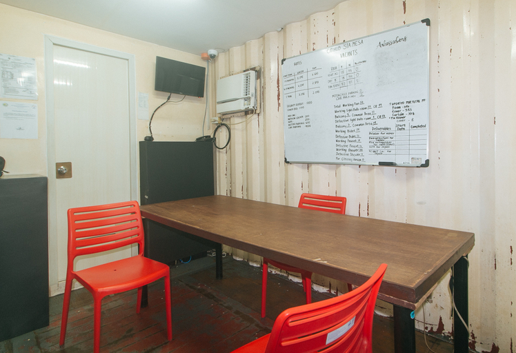 Public Area 2, Citihub by RedDoorz, Manila City